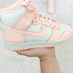 💖🤍 New Nike Dunk High Pink Cream Sneakers